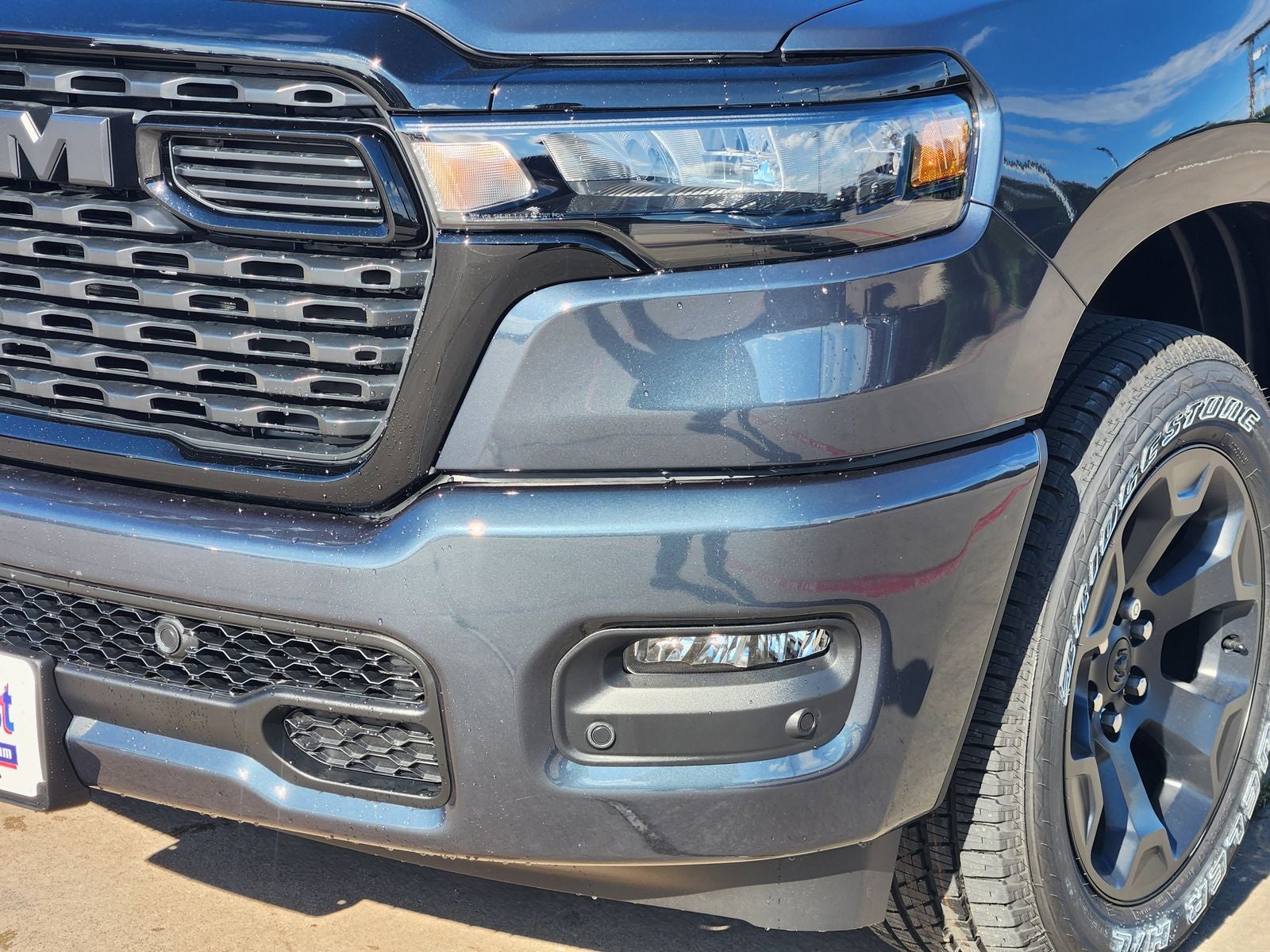 2026 RAM Ram 1500 RAM 1500 EXPRESS CREW CAB 4X4 5'7' BOX