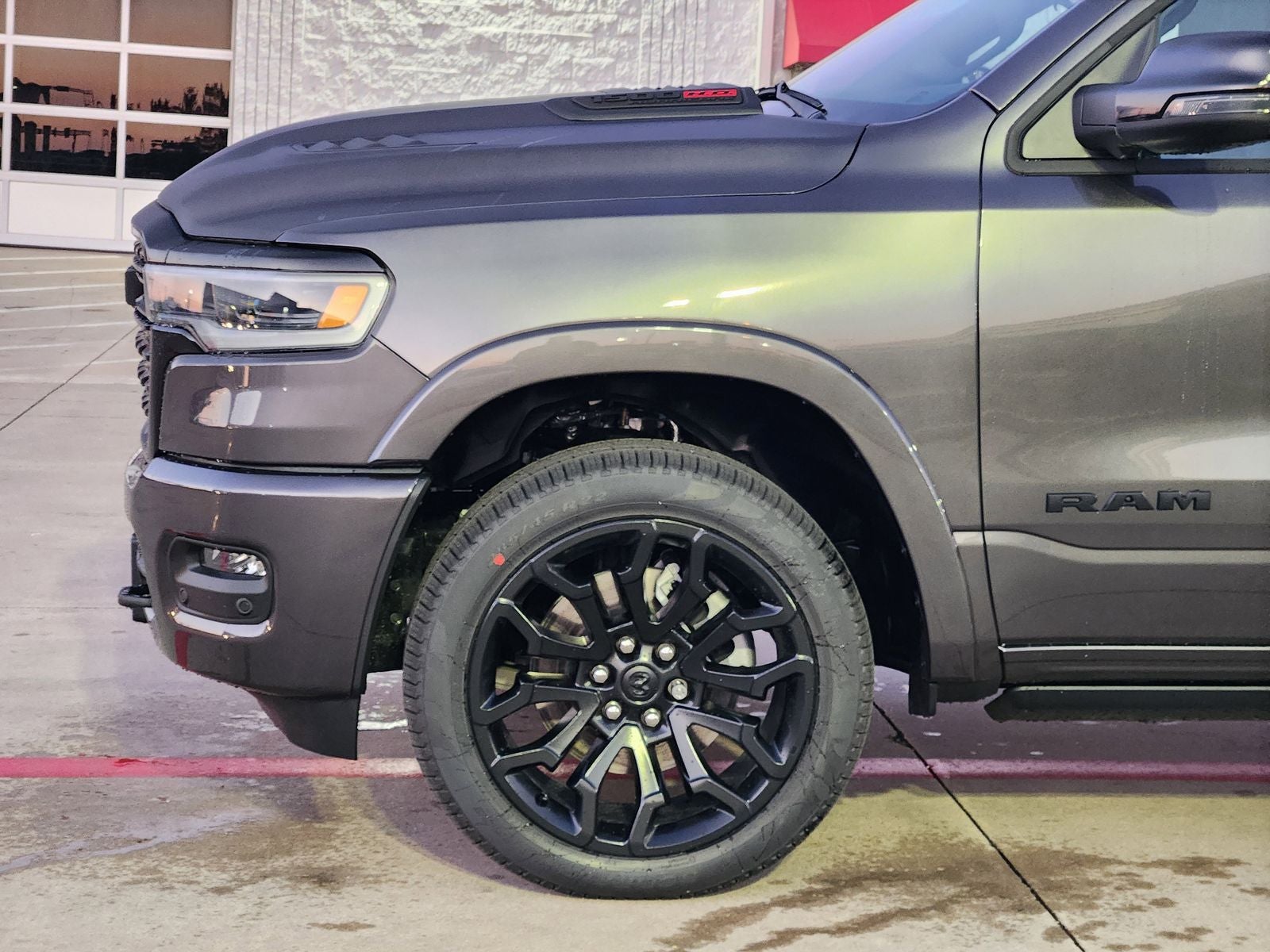 2026 RAM Ram 1500 RAM 1500 LIMITED CREW CAB 4X4 5'7' BOX