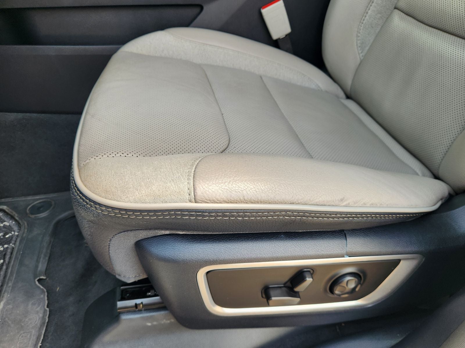 2023 RAM Ram 1500 Limited Crew Cab 4x4 5'7' Box
