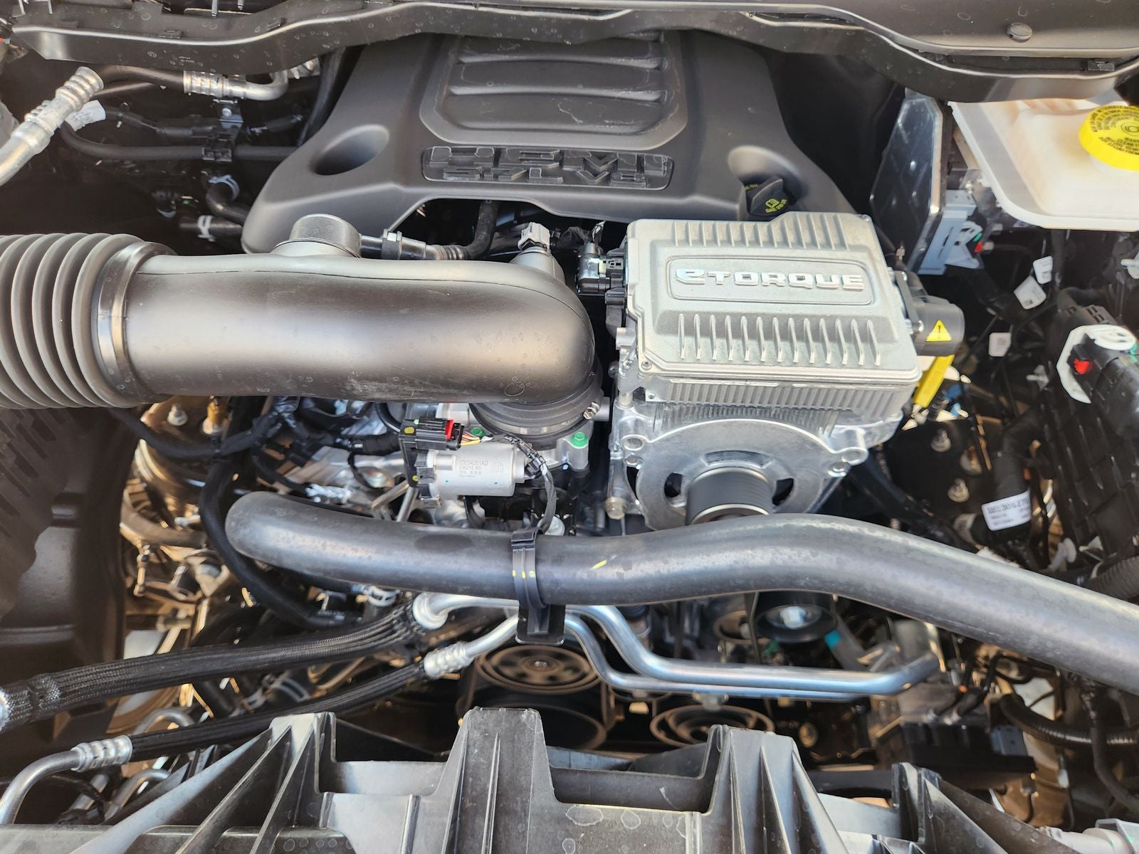 2027 RAM Ram 1500 Limited