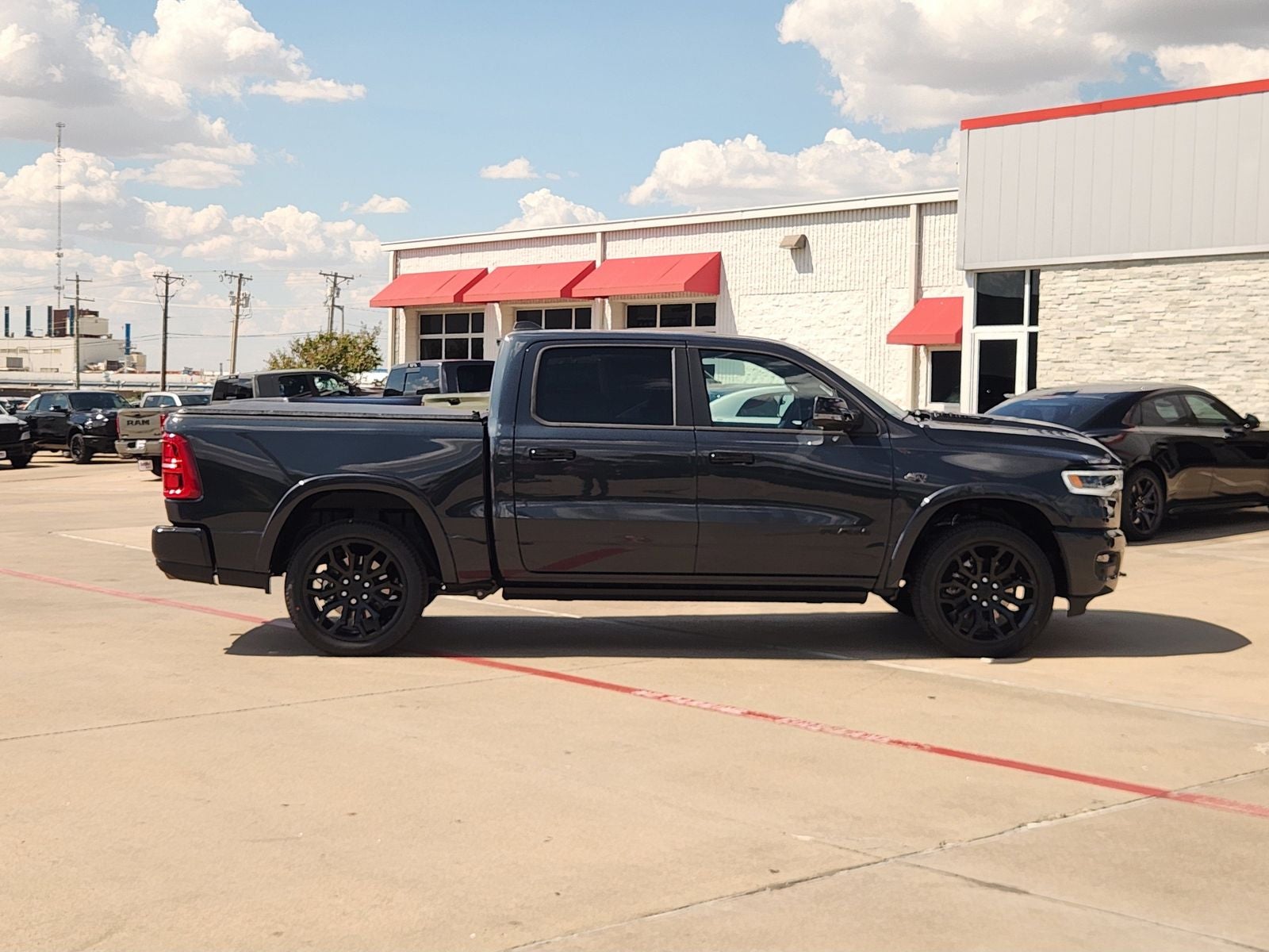 2027 RAM Ram 1500 Limited