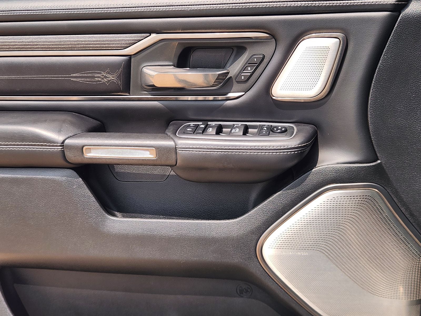 2021 RAM Ram 1500 Limited Crew Cab 4x4 5'7' Box