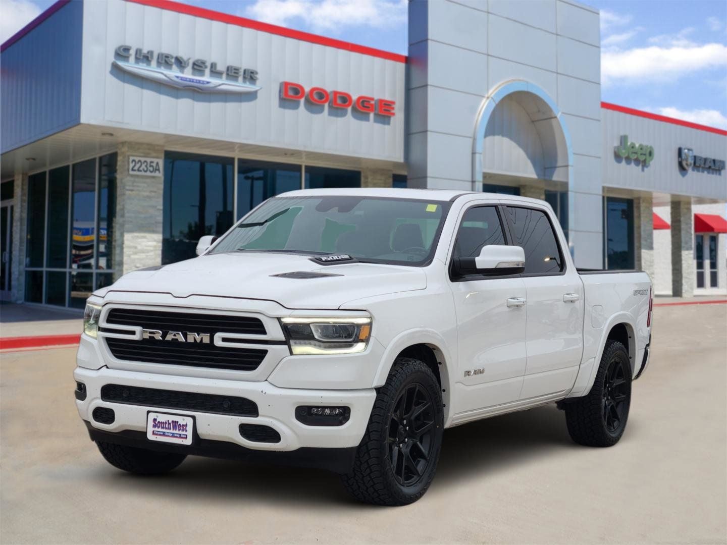 Vehicle Image 2
