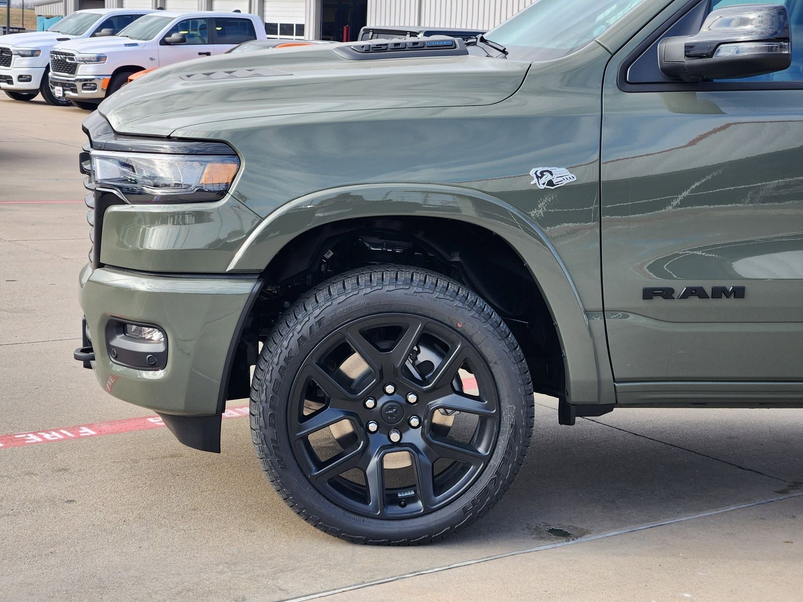 2026 RAM Ram 1500 RAM 1500 LARAMIE CREW CAB 4X4 5'7' BOX