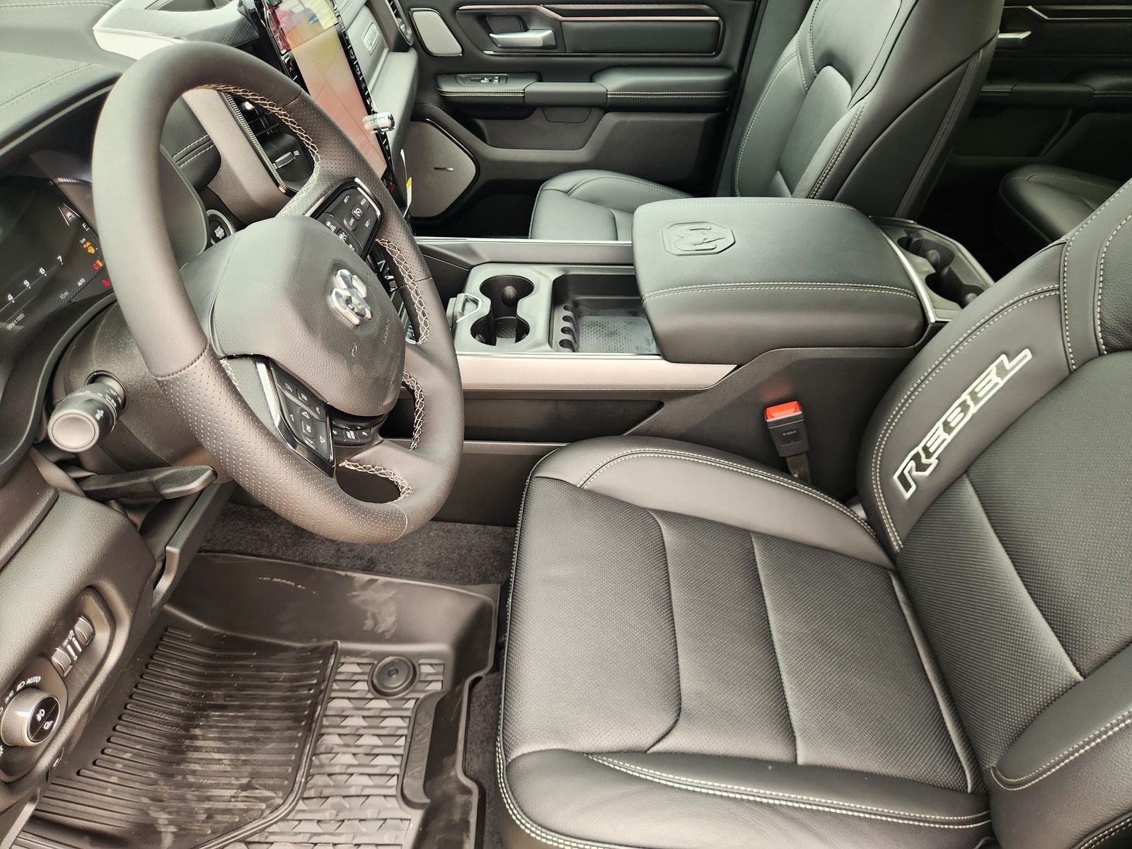 2027 RAM Ram 1500 RAM 1500 REBEL CREW CAB 4X4 5'7' BOX