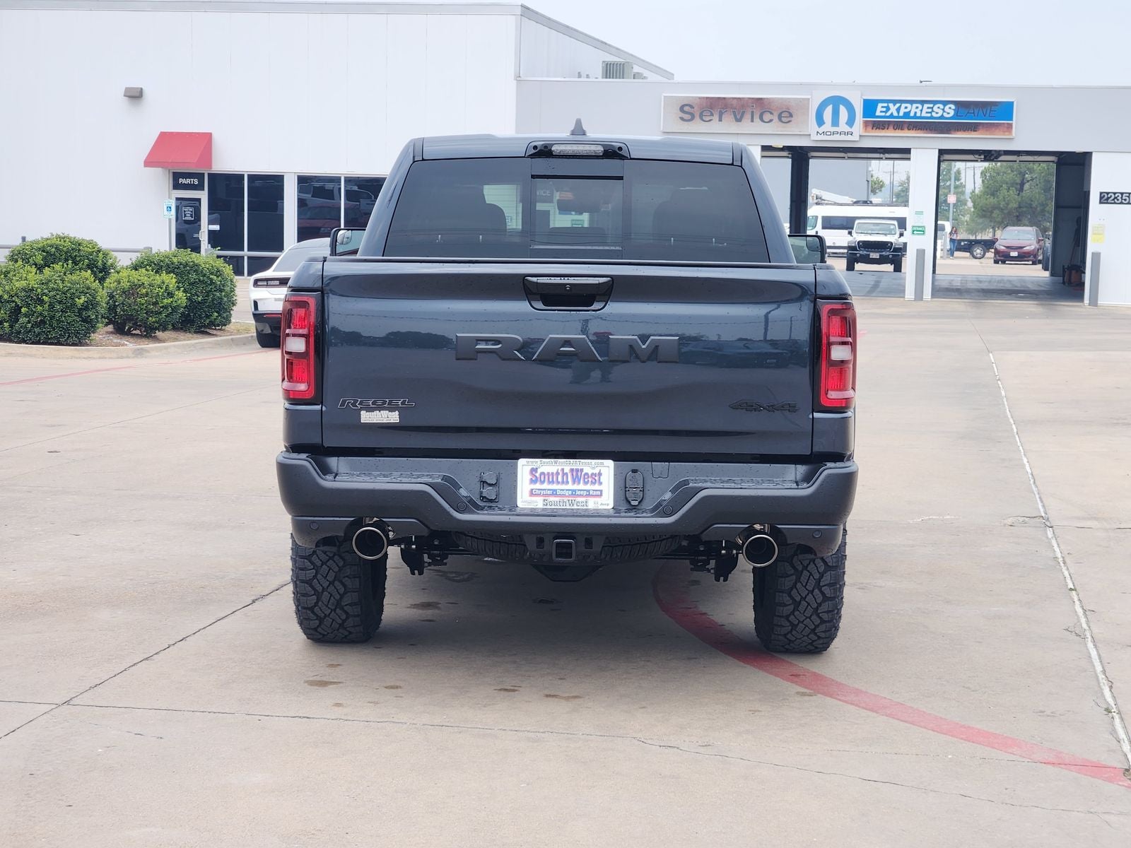 2027 RAM Ram 1500 RAM 1500 REBEL CREW CAB 4X4 5'7' BOX