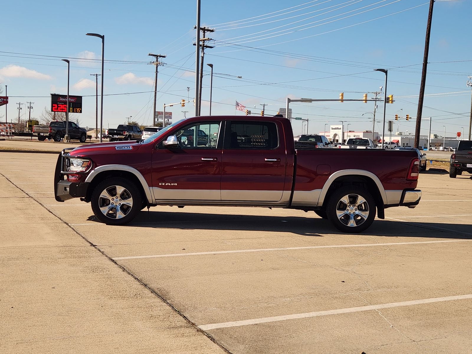 2021 RAM Ram 1500 Laramie Crew Cab 4x4 6'4' Box