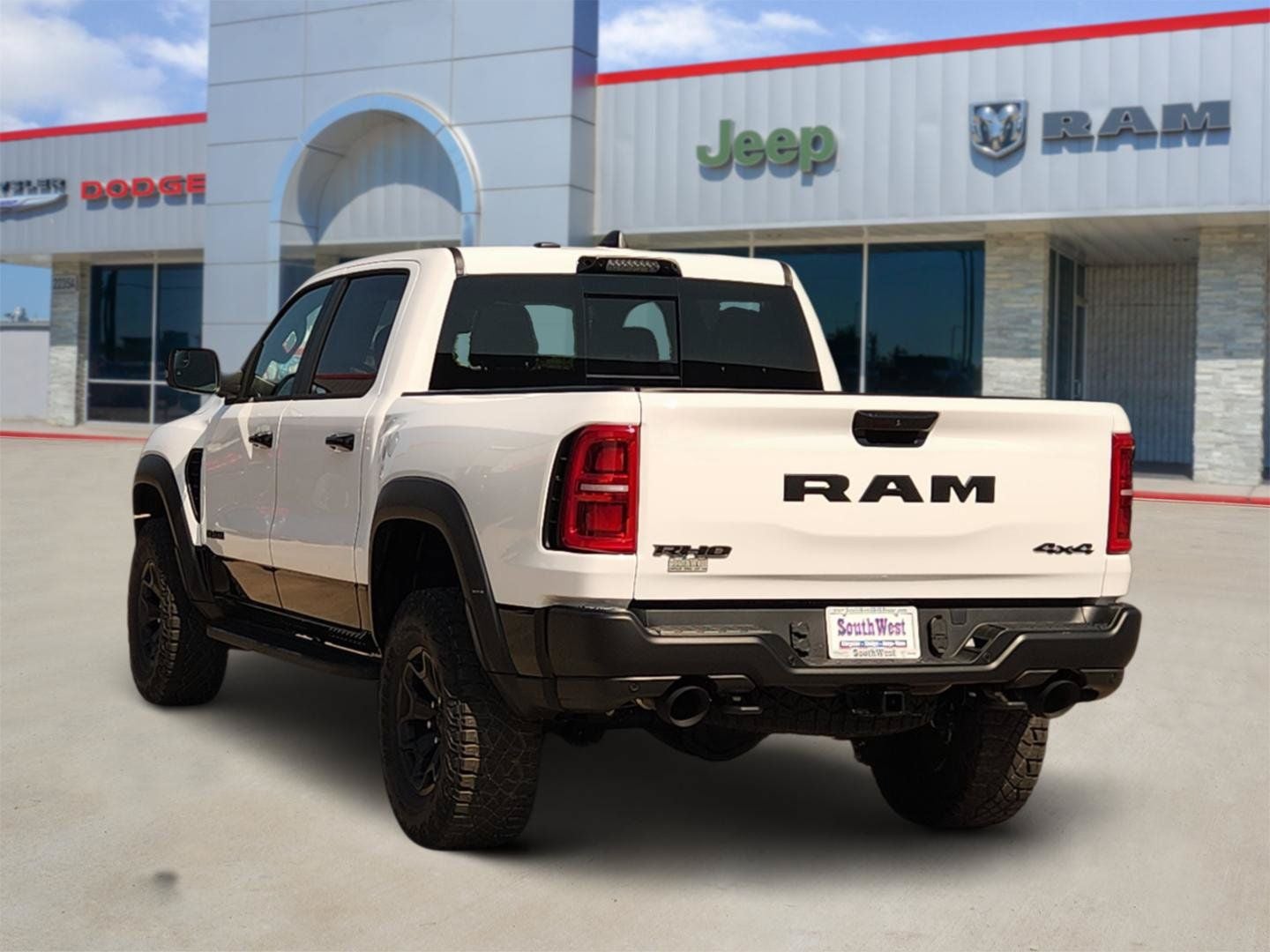 2026 RAM Ram 1500 RAM 1500 RHO CREW CAB 4X4 5'7' BOX