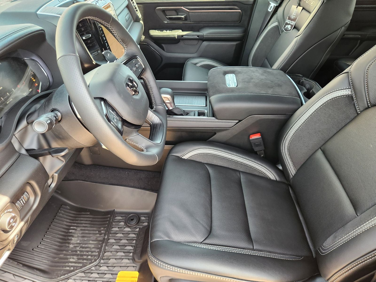 2026 RAM Ram 1500 RAM 1500 RHO CREW CAB 4X4 5'7' BOX