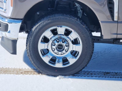 2023 Ford F-350 LARIAT