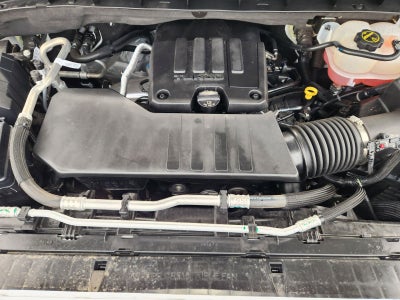 2025 Chevrolet Silverado 1500 4WD Crew Cab Short Bed Custom