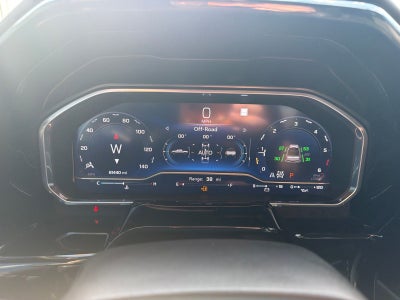 2022 Chevrolet Silverado 1500 4WD Crew Cab Short Bed RST