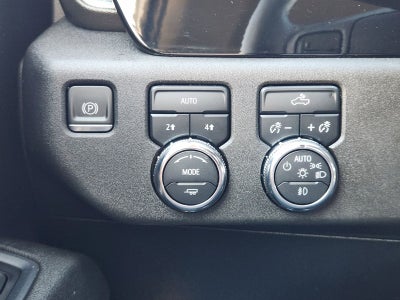 2023 GMC Sierra 1500 4WD Crew Cab Short Box Elevation with 3SB