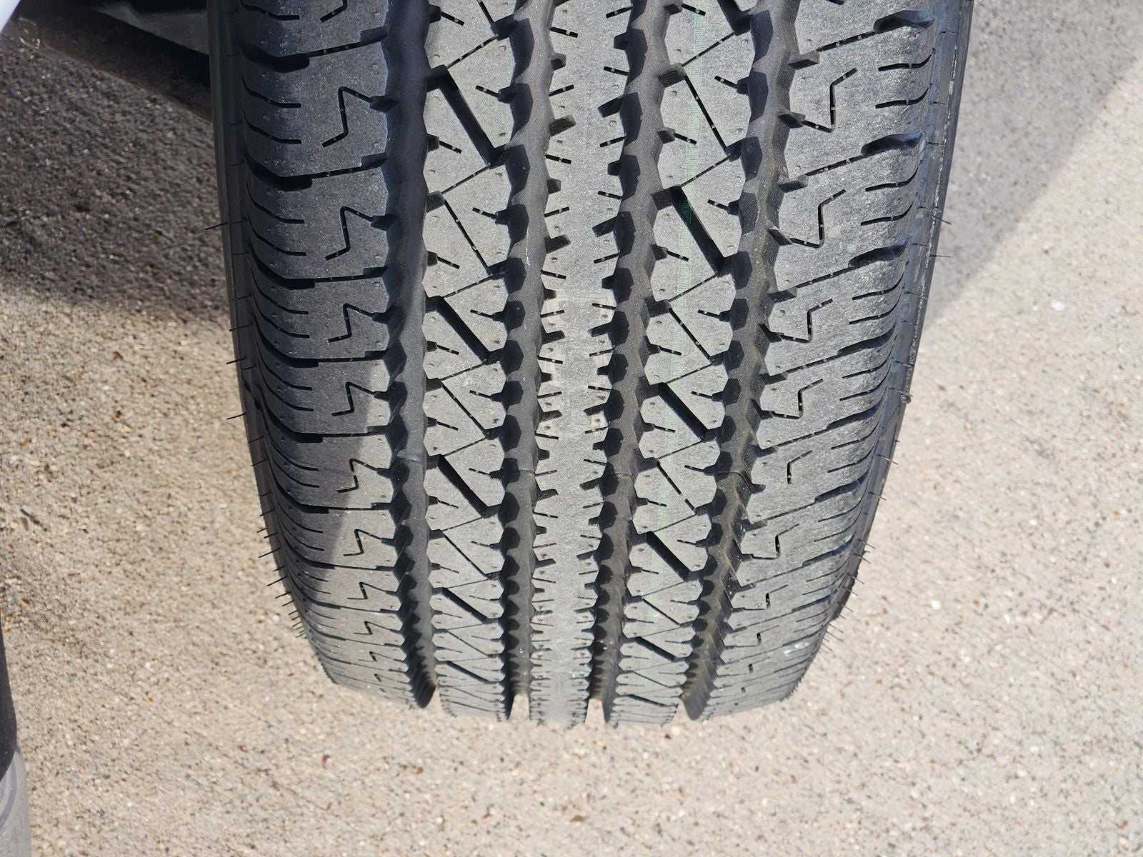 2024 GMC Savana Cargo RWD 2500 Regular Wheelbase Work Van