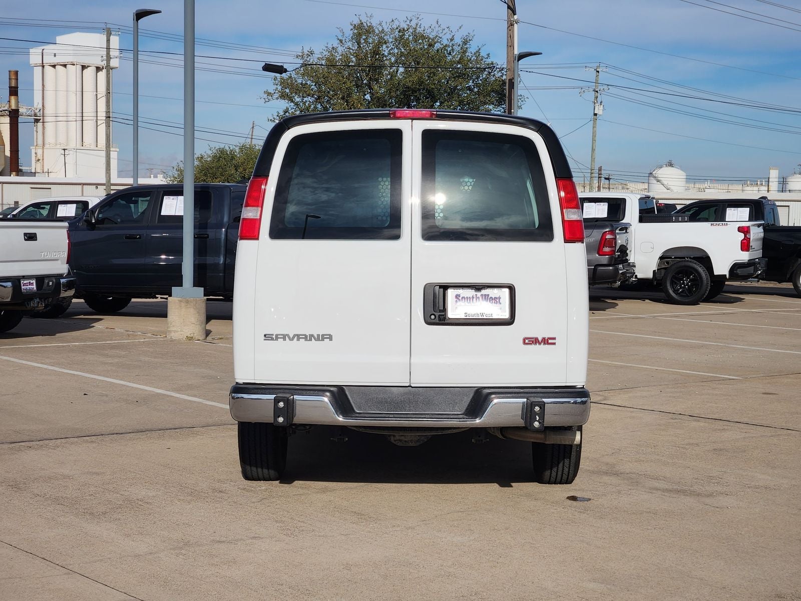 2024 GMC Savana Cargo RWD 2500 Regular Wheelbase Work Van