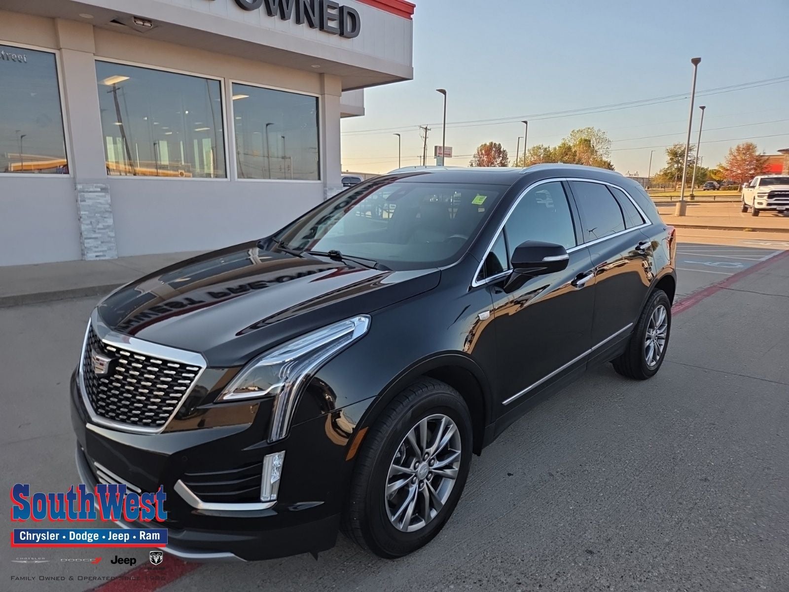 2022 Cadillac XT5 AWD Premium Luxury