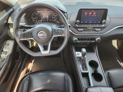 2022 Nissan Altima SR FWD