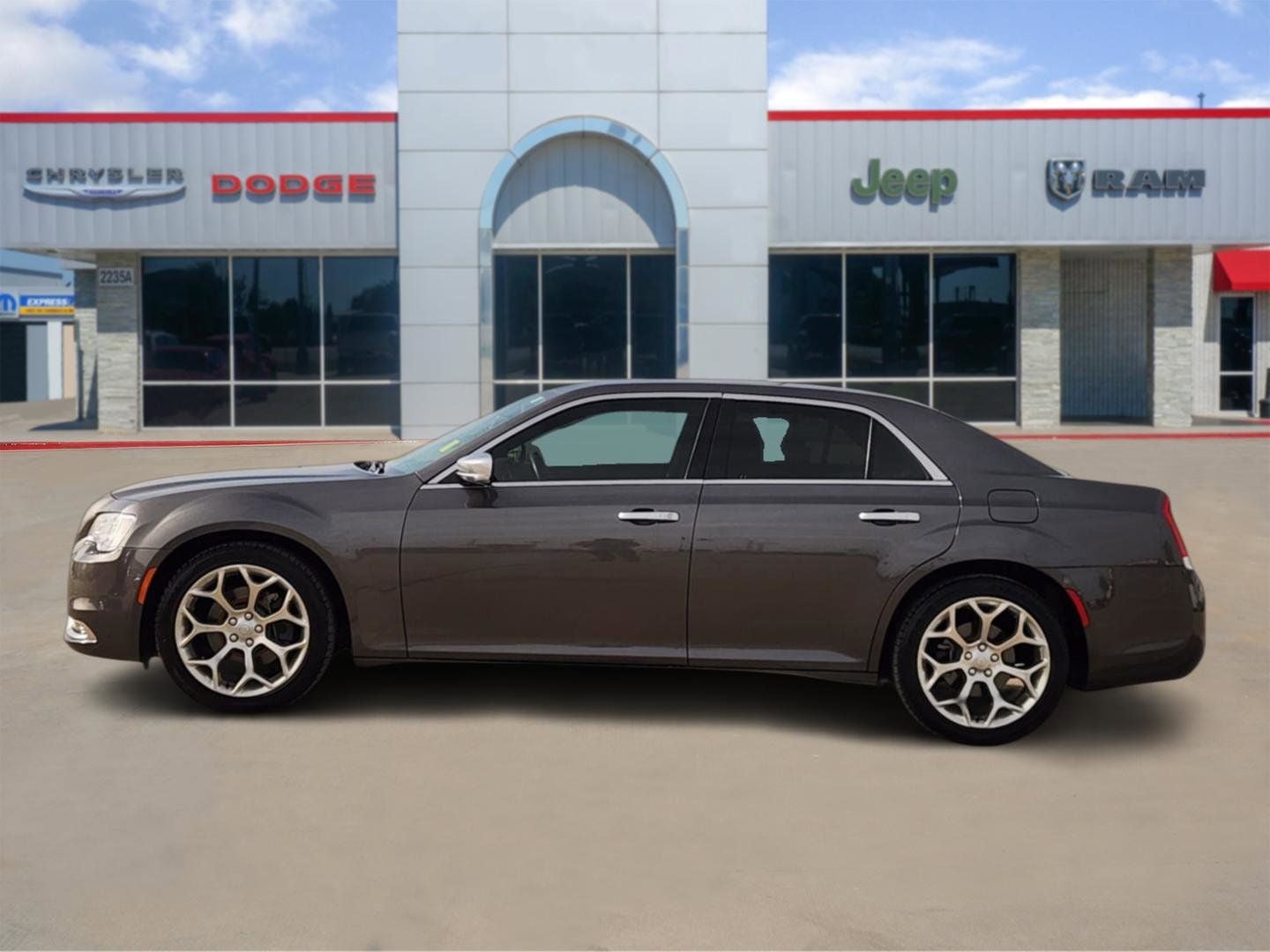 2018 Chrysler 300 300C