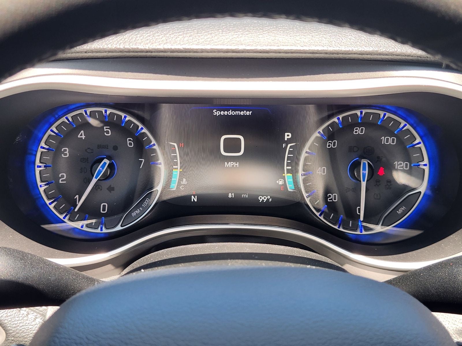 2027 Chrysler Pacifica Select