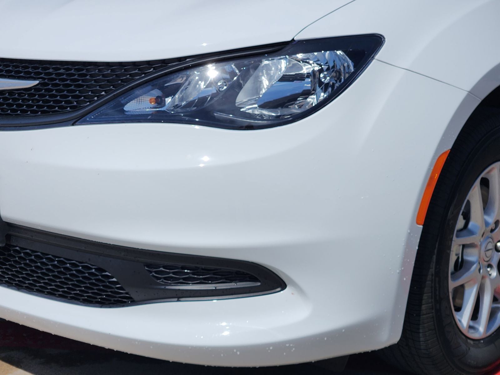 2026 Chrysler Voyager VOYAGER LX