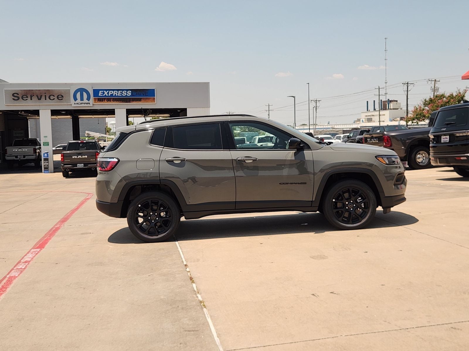 2026 Jeep Compass COMPASS LATITUDE ALTITUDE 4X4