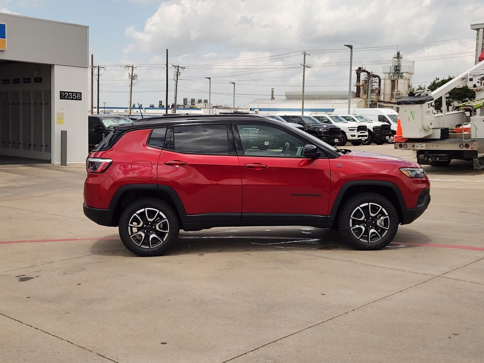 2026 Jeep Compass COMPASS TRAILHAWK 4X4