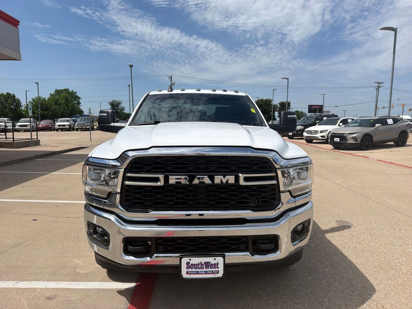 2023 RAM Ram 3500 Tradesman Crew Cab 4x4 8' Box