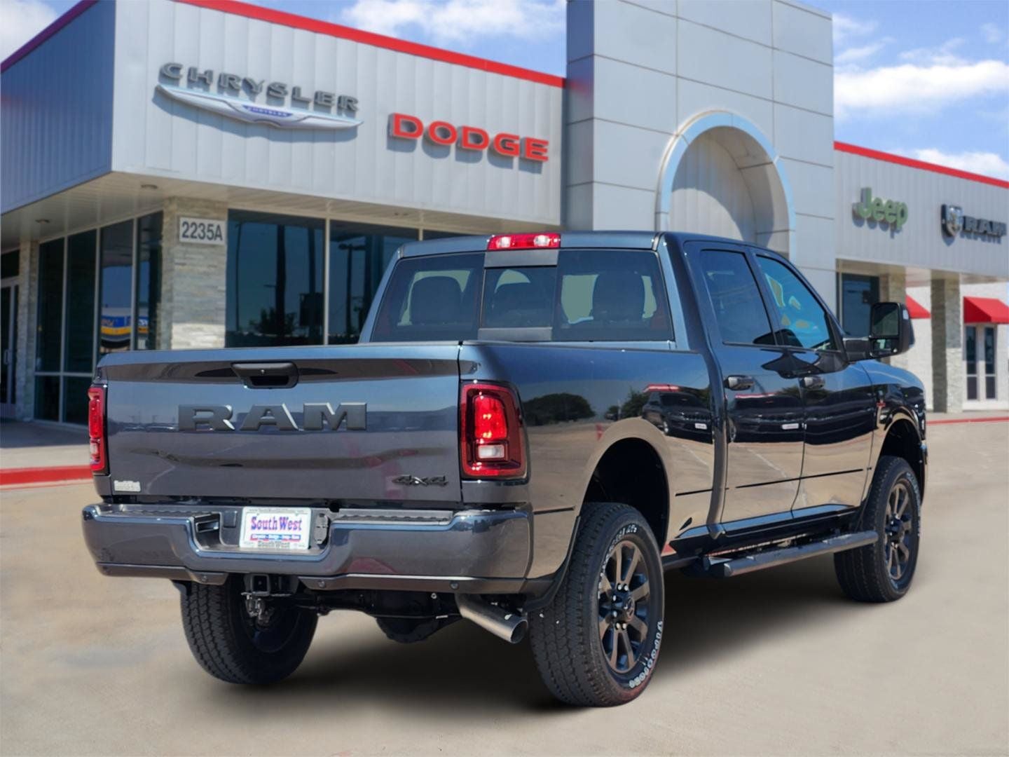 2026 RAM Ram 2500 RAM 2500 BLACK EXPRESS CREW CAB 4X4 6'4' BOX