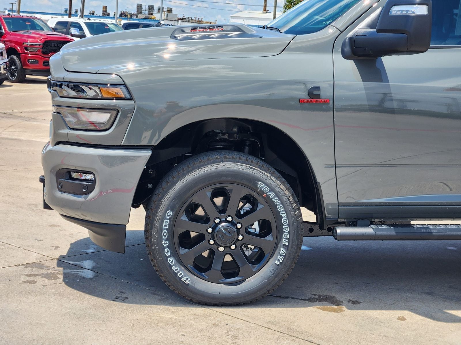 2026 RAM Ram 2500 RAM 2500 BLACK EXPRESS CREW CAB 4X4 6'4' BOX