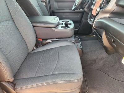 2026 RAM Ram 2500 RAM 2500 BLACK EXPRESS CREW CAB 4X4 6'4' BOX