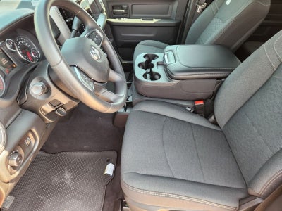 2026 RAM Ram 2500 RAM 2500 BLACK EXPRESS CREW CAB 4X4 6'4' BOX