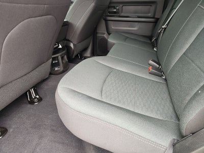 2026 RAM Ram 2500 RAM 2500 BLACK EXPRESS CREW CAB 4X4 6'4' BOX