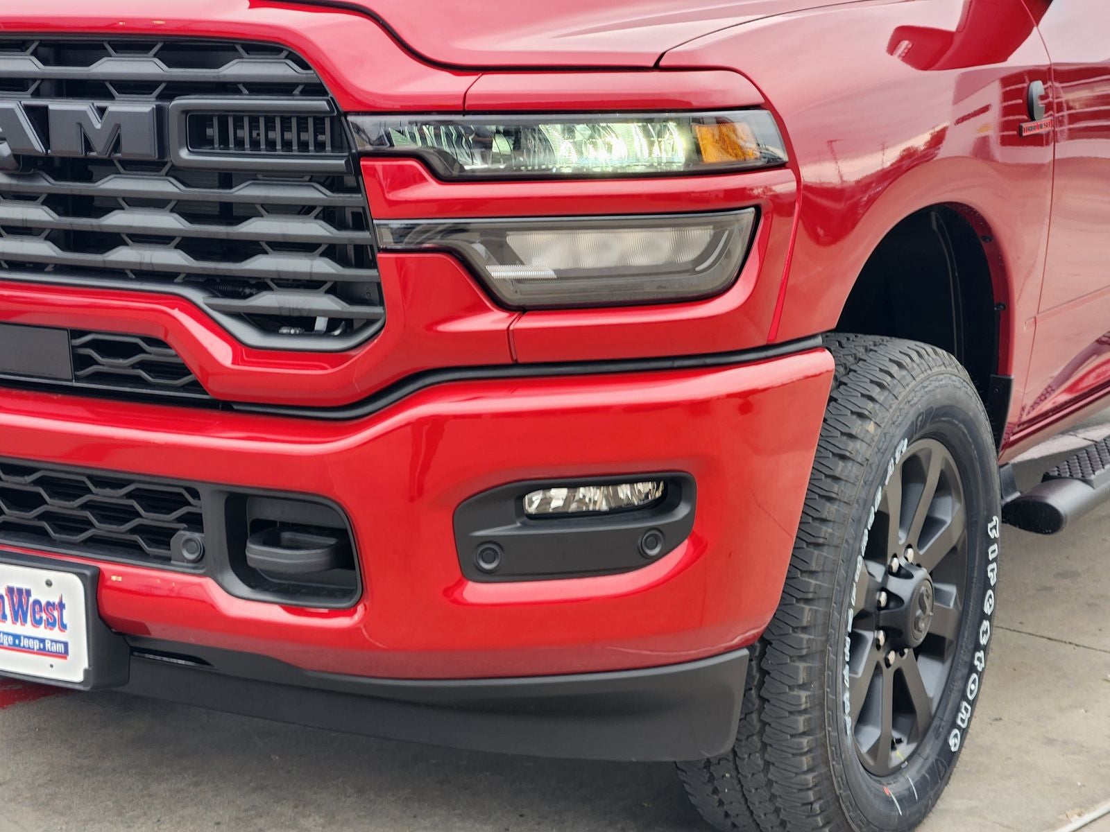 2026 RAM Ram 2500 RAM 2500 BLACK EXPRESS CREW CAB 4X4 6'4' BOX