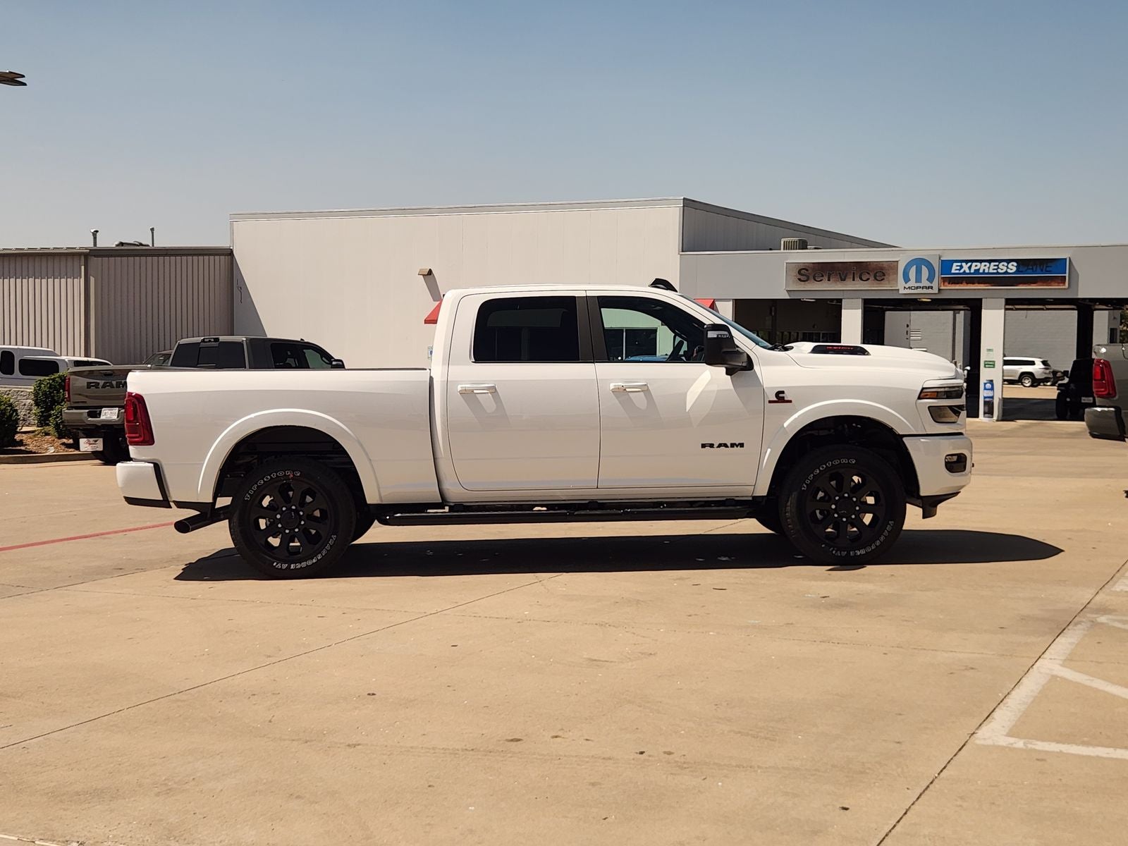 2027 RAM Ram 2500 RAM 2500 LARAMIE CREW CAB 4X4 6'4' BOX