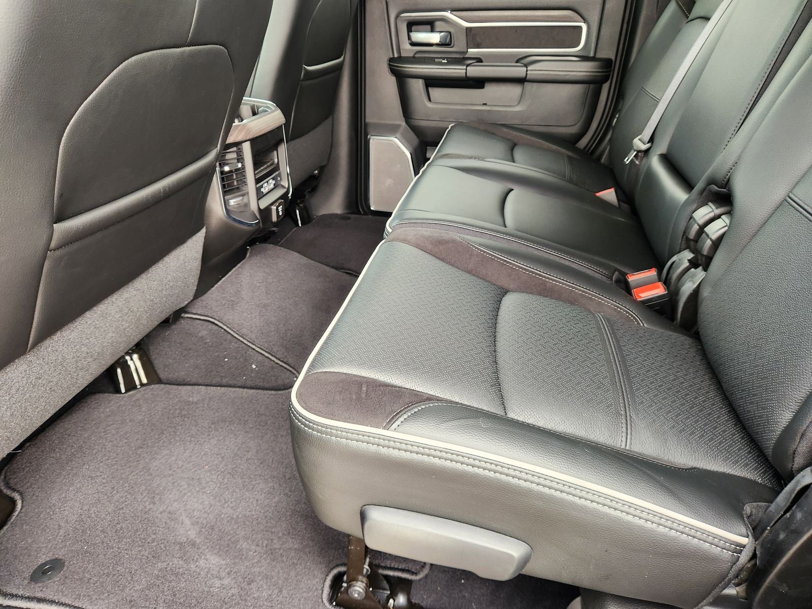 2026 RAM Ram 2500 RAM 2500 LARAMIE MEGA CAB 4X4 6'4' BOX