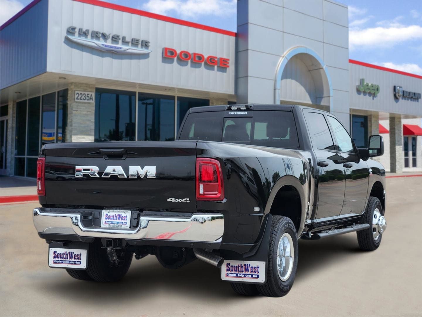 2026 RAM Ram 3500 RAM 3500 TRADESMAN CREW CAB 4X4 8' BOX
