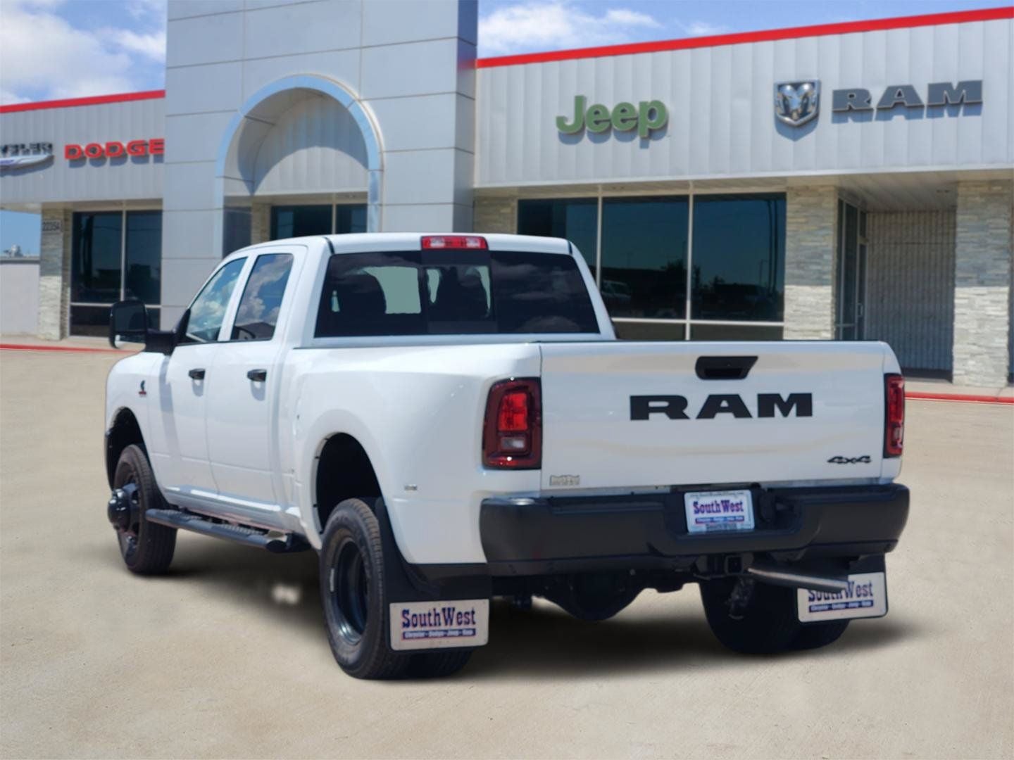 2026 RAM Ram 3500 RAM 3500 TRADESMAN CREW CAB 4X4 8' BOX