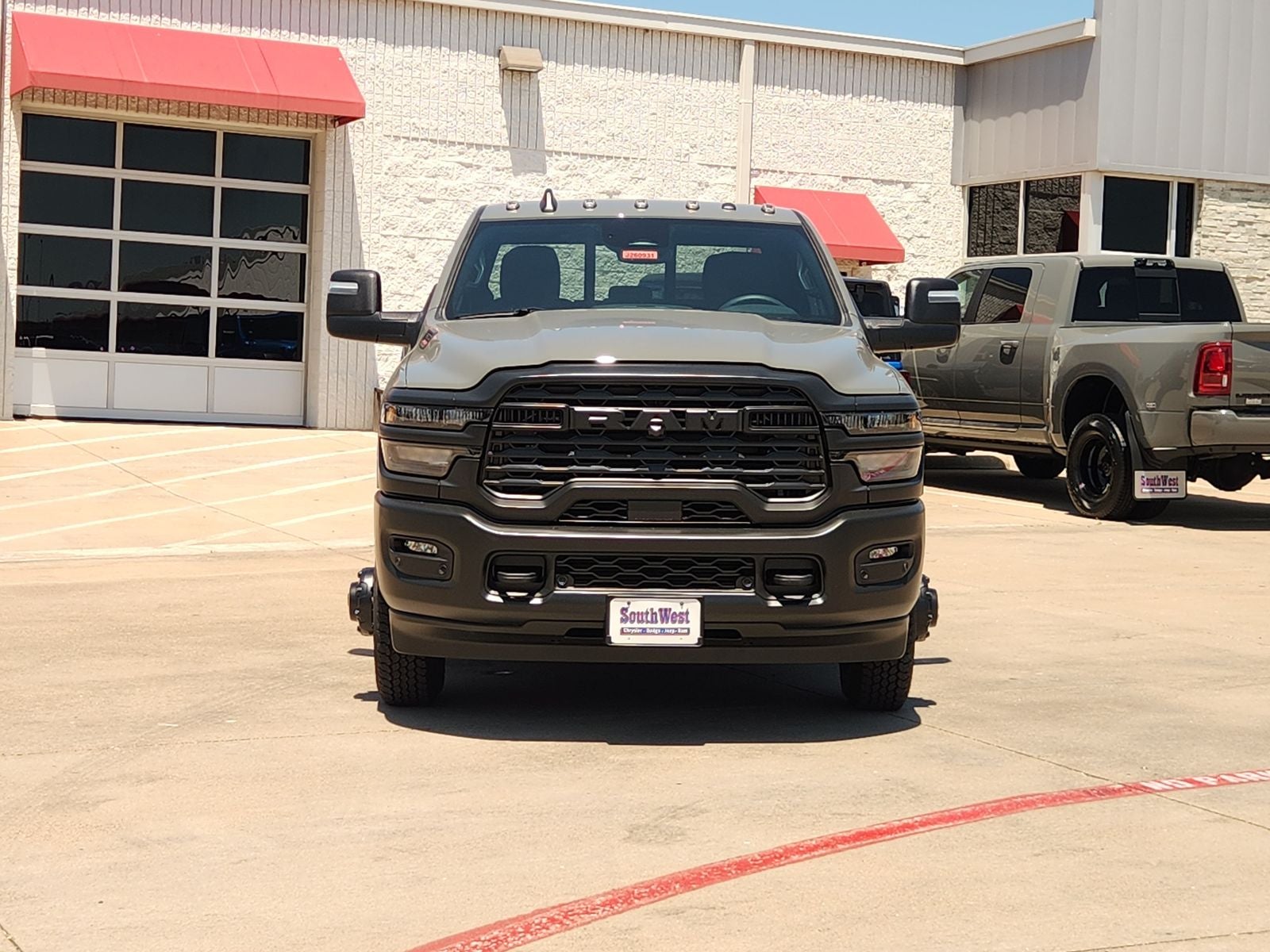 2026 RAM Ram 3500 RAM 3500 TRADESMAN CREW CAB 4X4 8' BOX