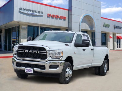 2024 RAM Ram 3500 Tradesman Crew Cab 4x4 8' Box