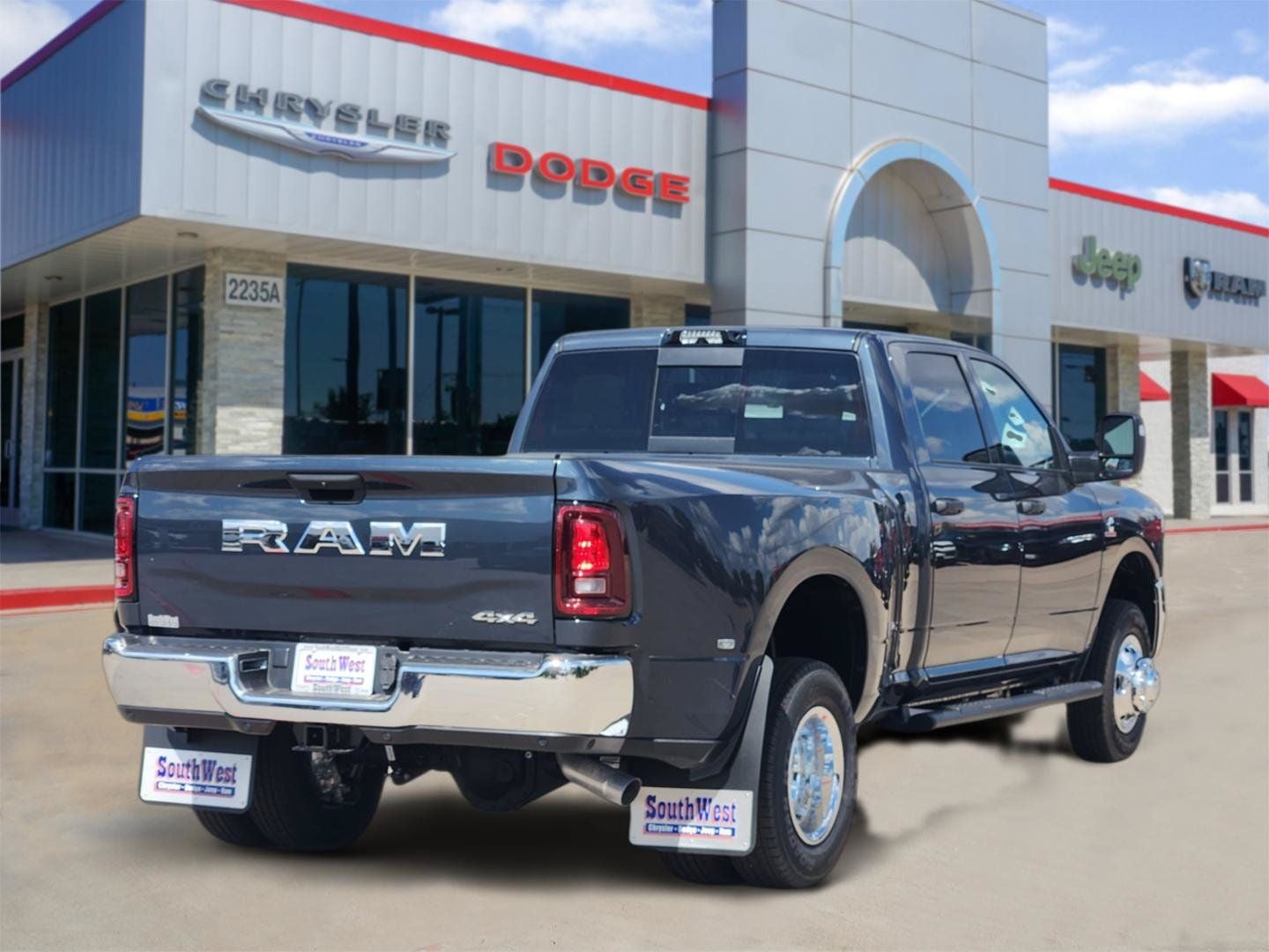 2026 RAM Ram 3500 RAM 3500 TRADESMAN CREW CAB 4X4 8' BOX