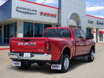 2026 RAM Ram 3500 RAM 3500 TRADESMAN CREW CAB 4X4 8' BOX