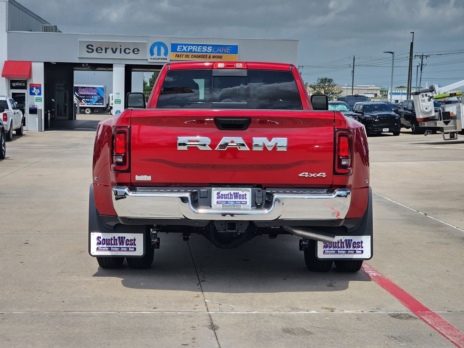 2026 RAM Ram 3500 RAM 3500 TRADESMAN CREW CAB 4X4 8' BOX