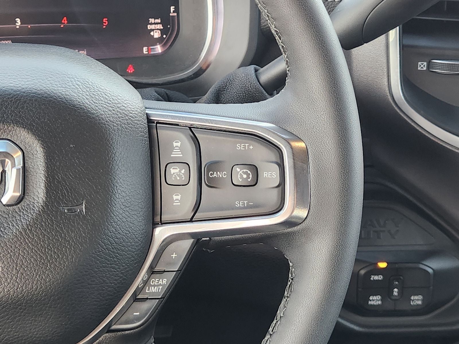 2025 RAM Ram 3500 Laramie Crew Cab 4x4 8' Box