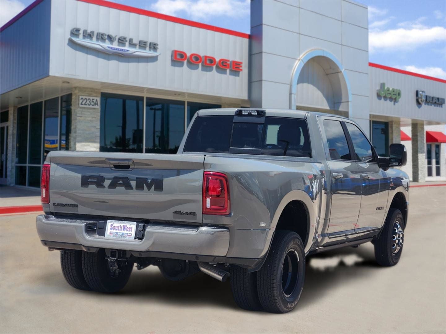 2026 RAM Ram 3500 RAM 3500 LARAMIE CREW CAB 4X4 8' BOX