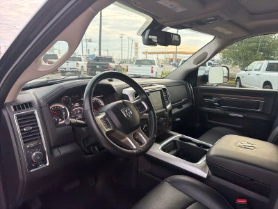 2017 RAM Ram 3500 Laramie Crew Cab 4x4 8' Box