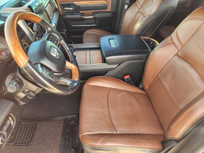 2020 RAM Ram 3500 Laramie Longhorn Crew Cab 4x4 8' Box