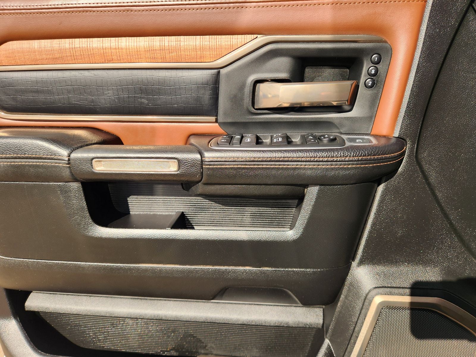 2020 RAM Ram 3500 Laramie Longhorn Crew Cab 4x4 8' Box