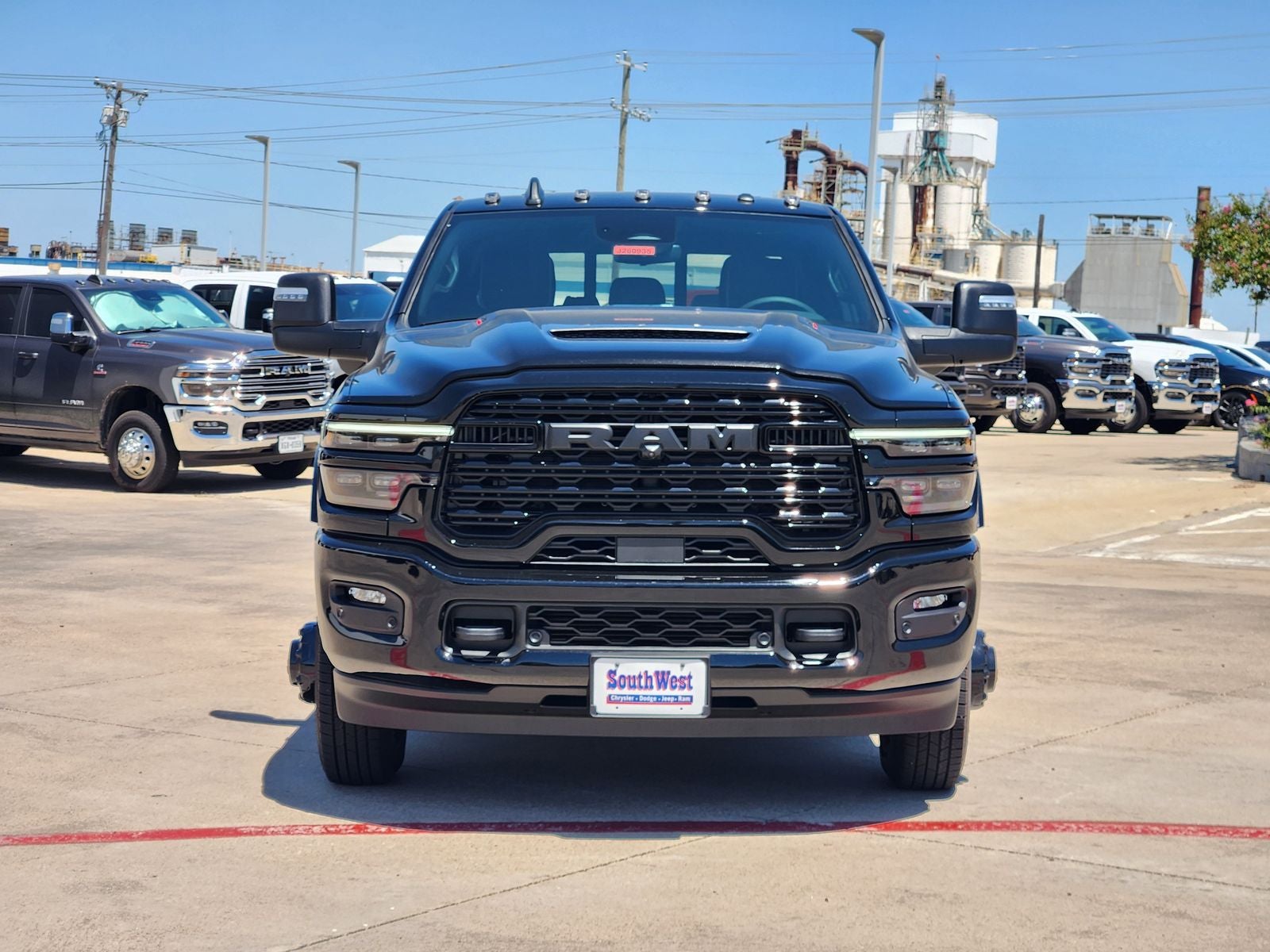 2026 RAM Ram 3500 RAM 3500 LIMITED MEGA CAB 4X4 6'4' BOX