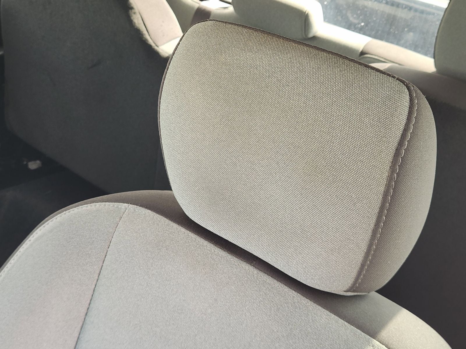 2023 RAM 1500 Classic SLT Crew Cab 4x4 5'7' Box