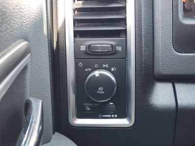 2017 RAM Ram 1500 Big Horn Crew Cab 4x4 5'7' Box